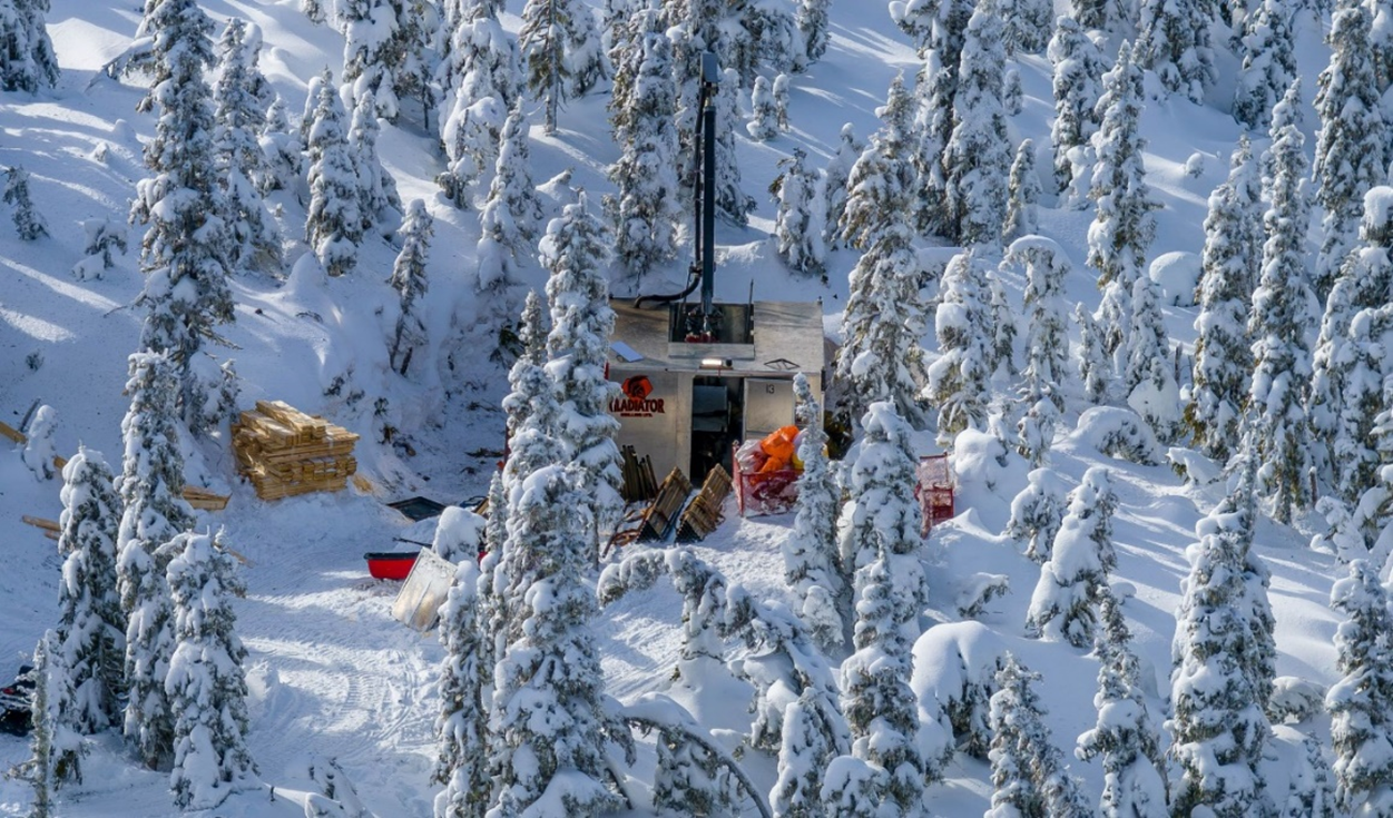 Gladiator drilling set up on HEZ-05 on the Radar 2025 drilling program. Drone shot captured by Jeff Martin.