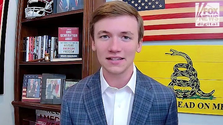 Behind the scenes of Gen Z political commentator Brilyn Hollyhand’s meeting with Trump 